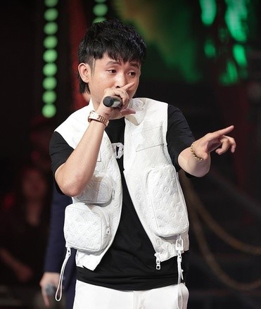 Karik rất bí ẩn ảnh 4 Karik rat bi an anh 4