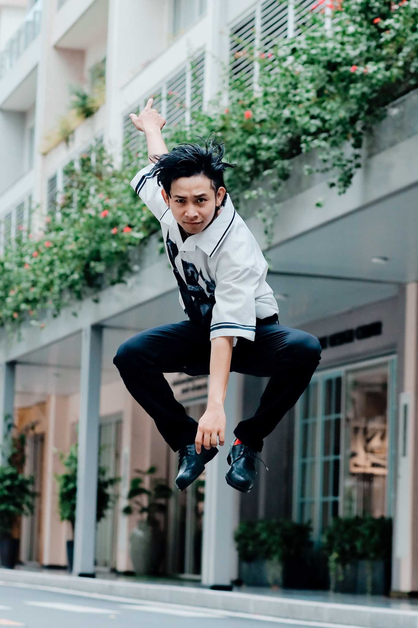 Karik rất bí ẩn ảnh 5 Karik rat bi an anh 5