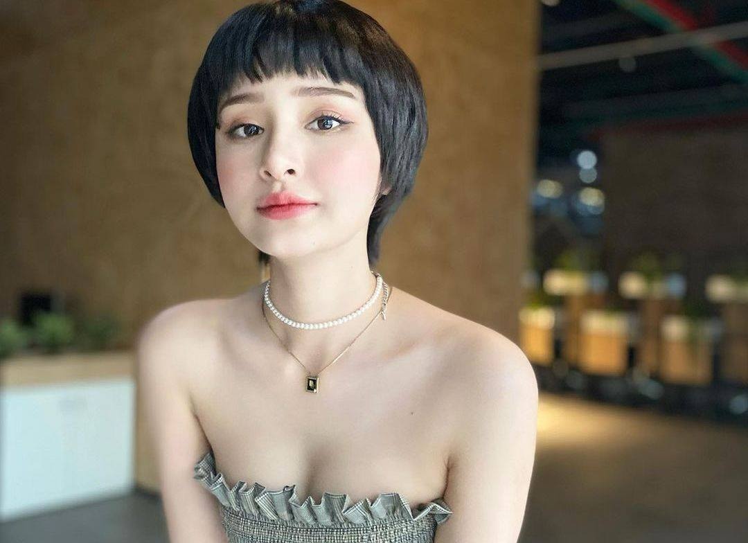 Hien Ho khong that the khi cham tran de che rap Viet hinh anh