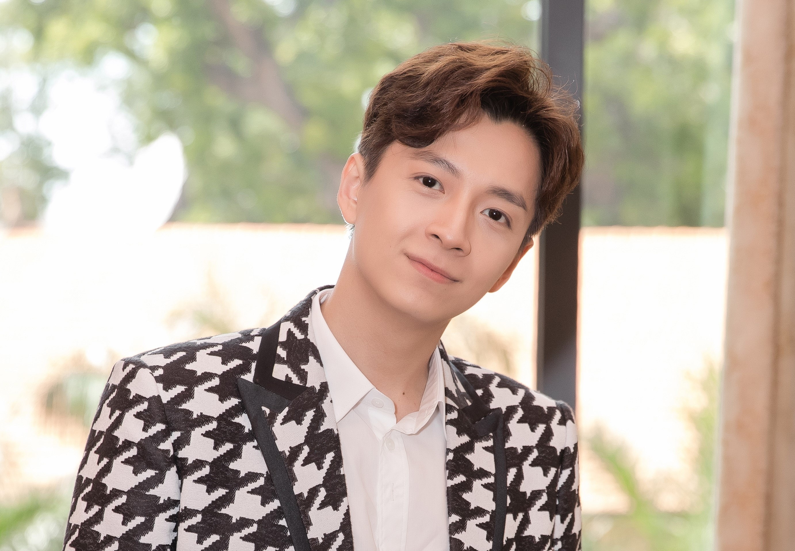 Ngo Kien Huy giam 10 kg trong mot thang hinh anh