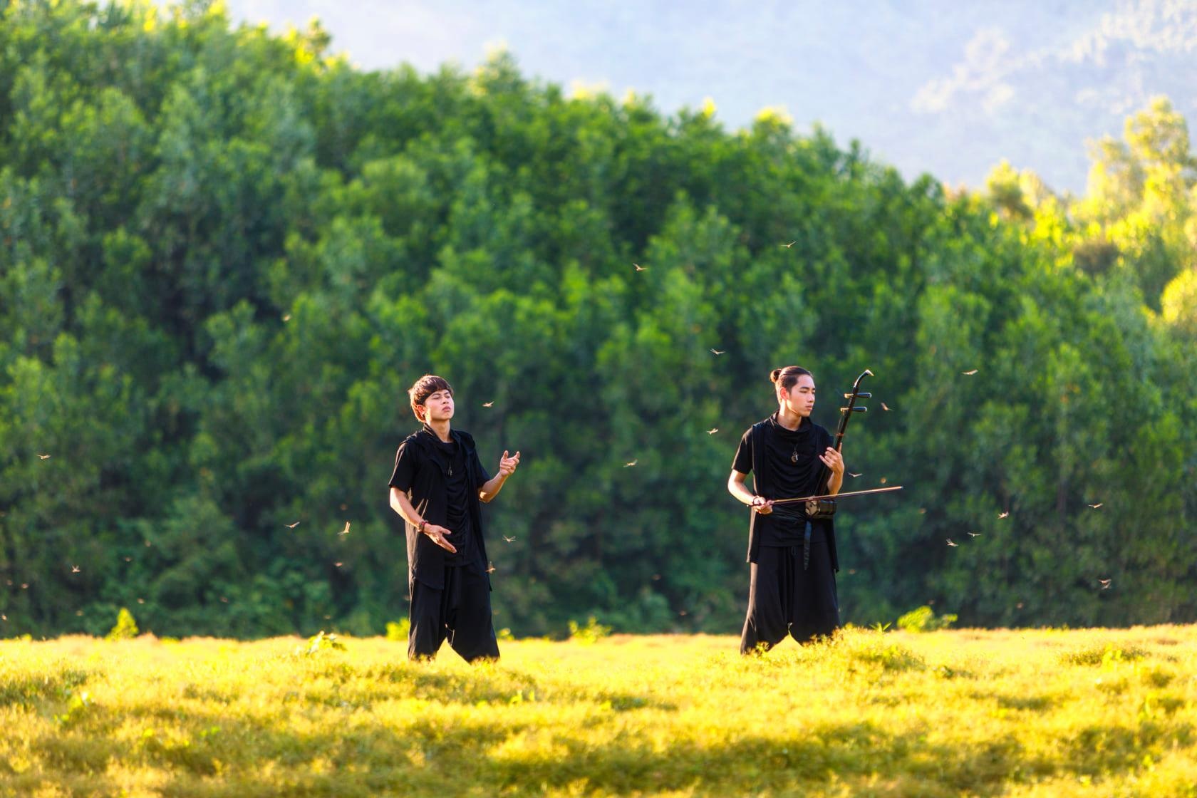 Review album Ai mang co don di anh 2