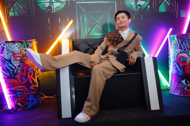 cat-xe rapper Viet anh 4