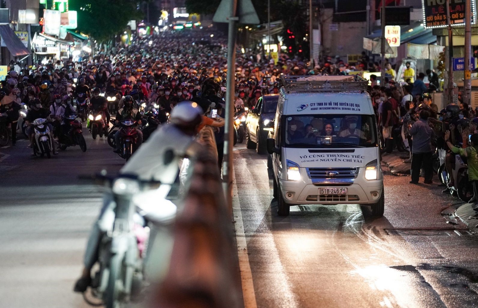 Khoanh khac xuc dong 2020 anh 1