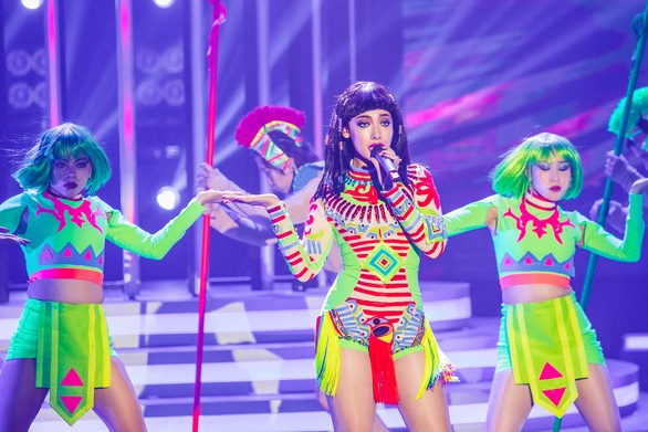 Mot mua mo nhat cua Guong mat than quen anh 1