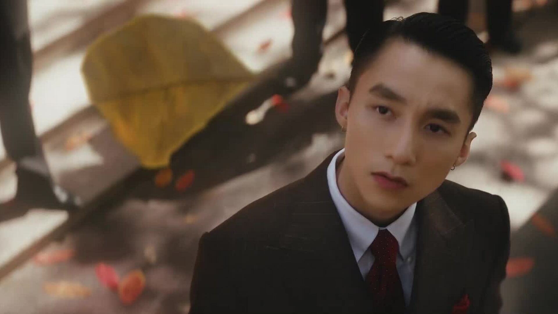 Son Tung M-TP giua nhung tranh cai hinh anh