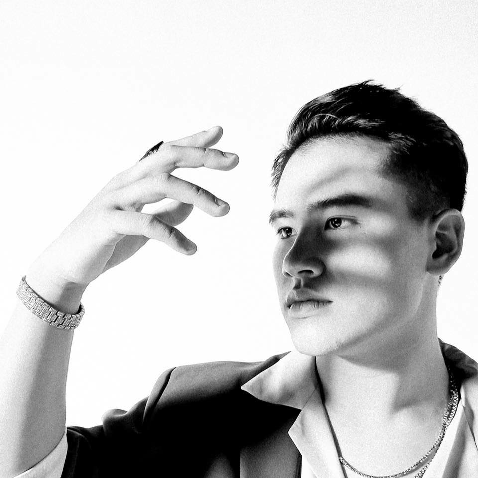 Cuoc noi loan sau Rap Viet anh 4