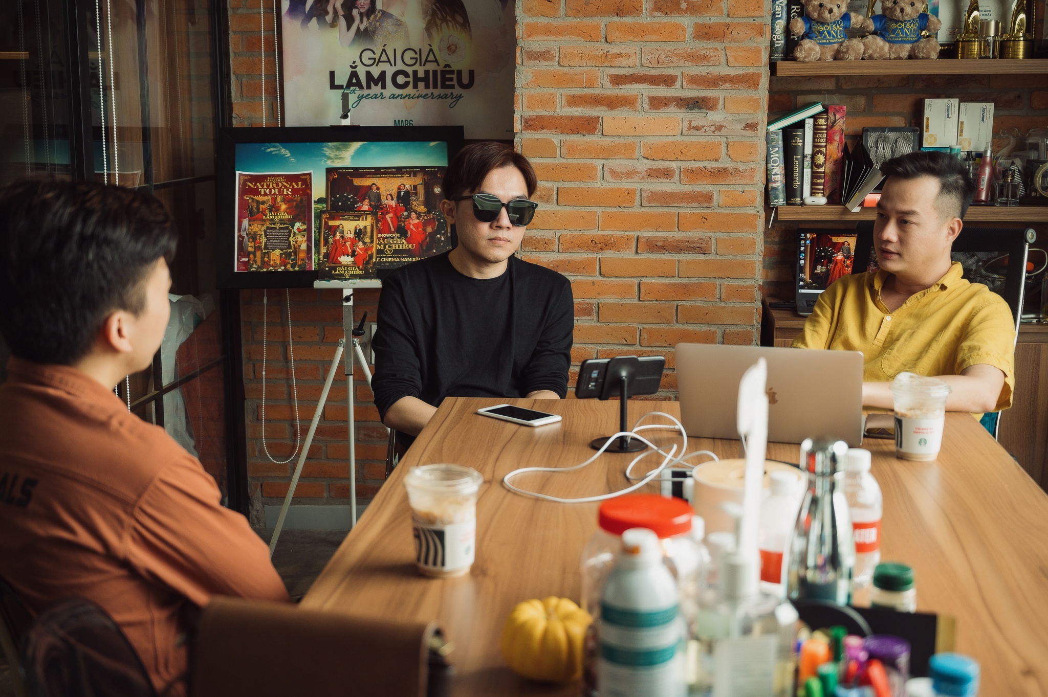 Doi chat Gai gia anh 7