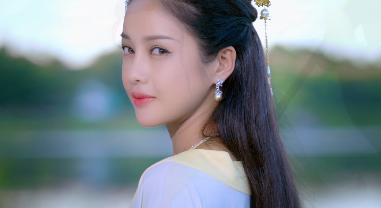 Nang Kieu luu lac anh 1