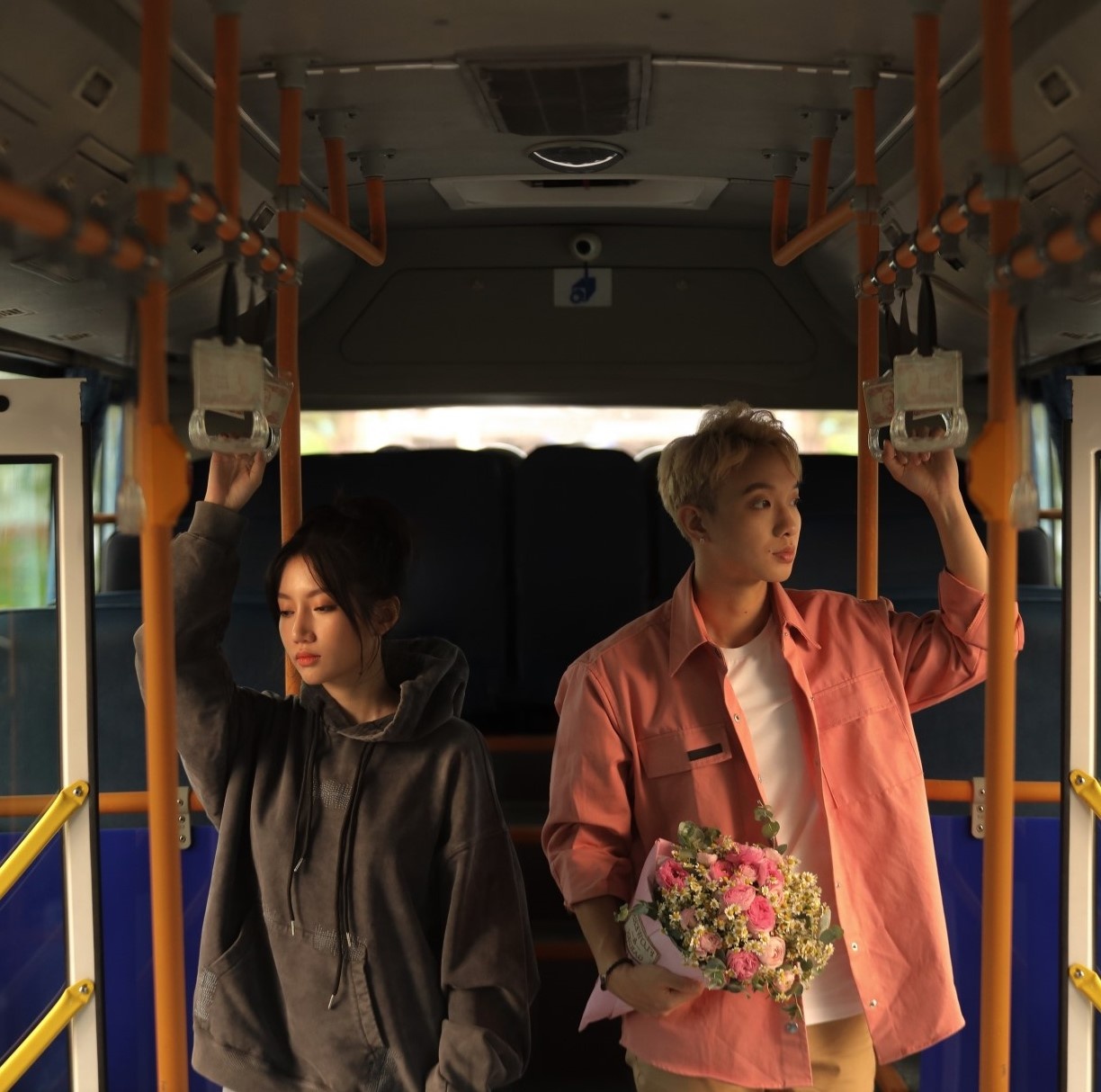 Review Khi em lon anh 1