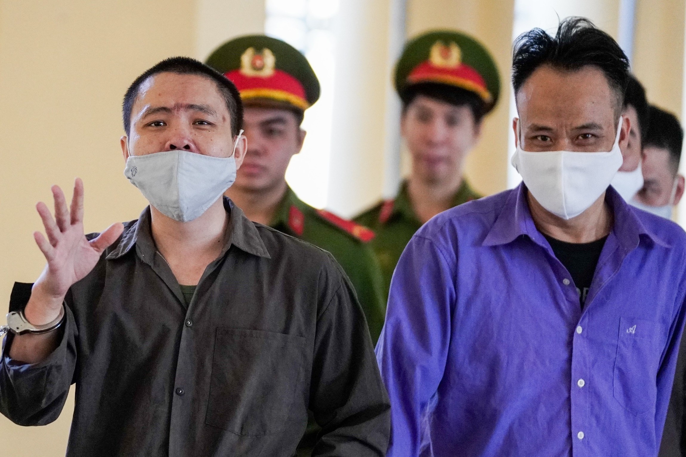 Luan toi 19 bi cao lien quan vu Tuan 'Khi' hinh anh