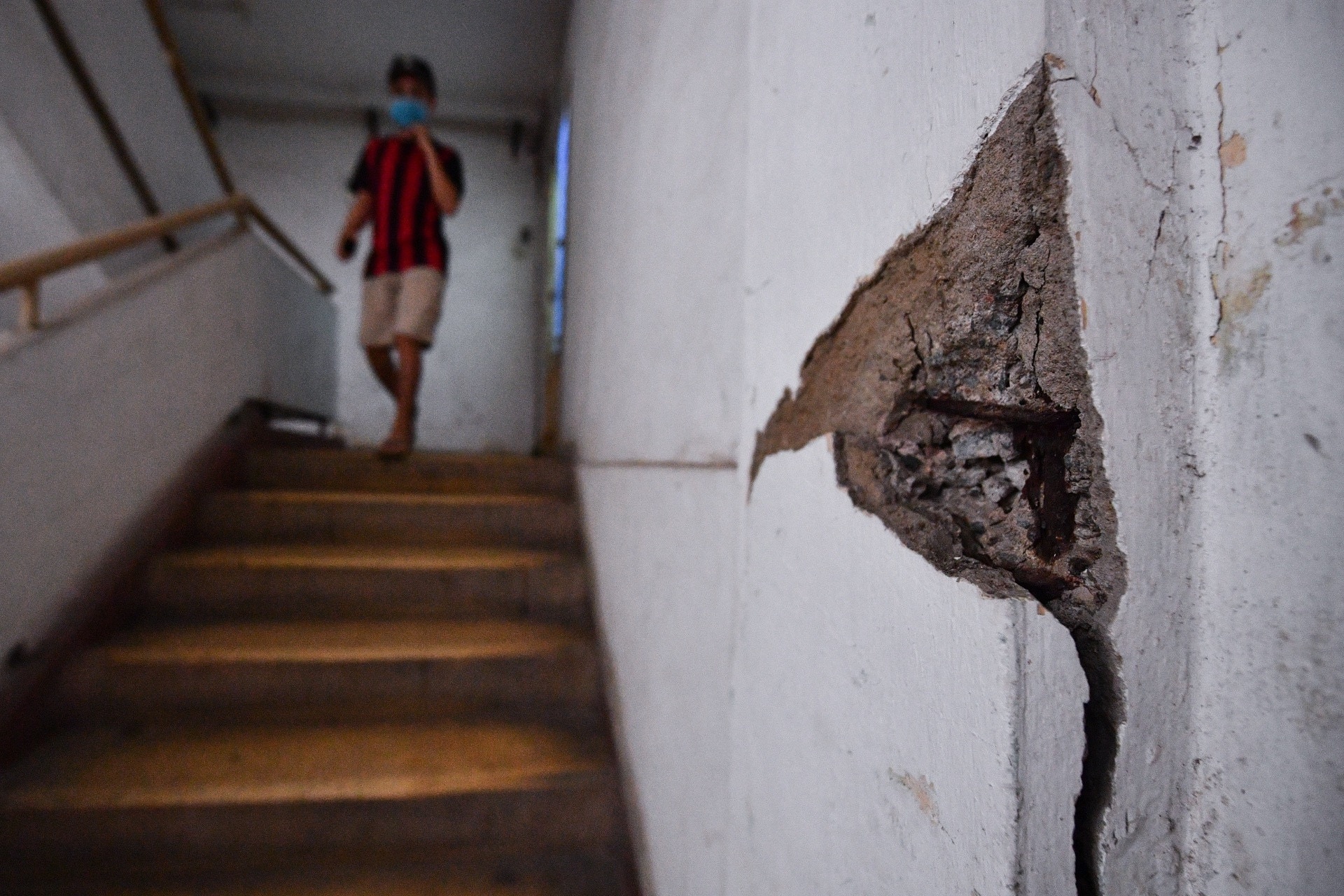 Chung cu Thanh Da xuong cap sau hon 50 nam su dung hinh anh