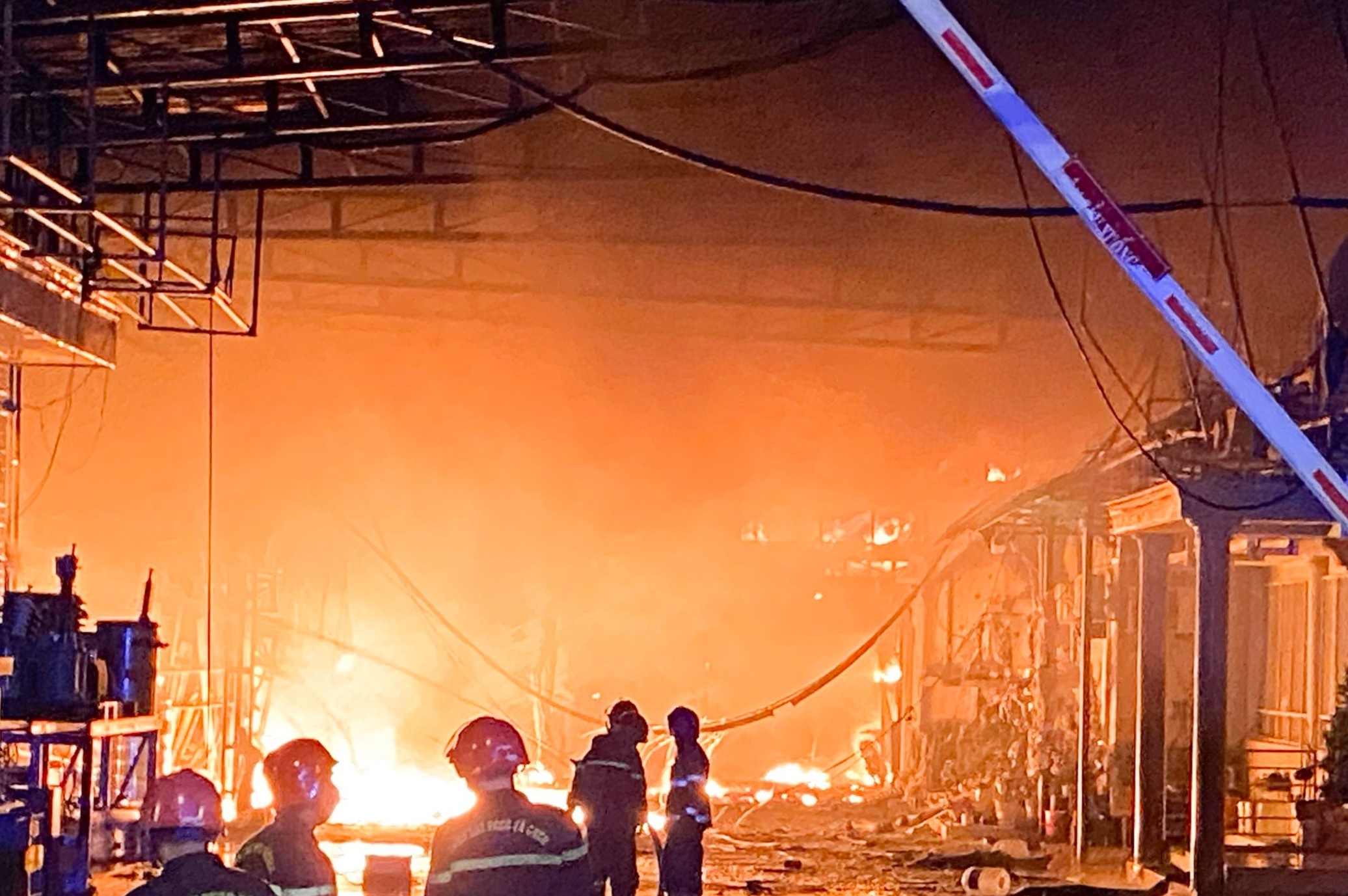 Nhan chung ke ve vu chay khien 3 nguoi o TP.HCM tu vong hinh anh