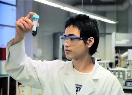 Nếu được đầu tư đúng lúc, trí tuệ của họ sẽ vươn xa. (Ảnh Hồ Ngọc Hân)