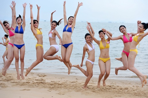 Nhung vat dung lam chuyen du lich bien them thu vi hinh anh