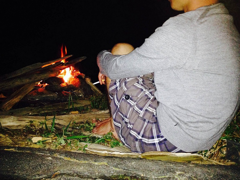 Phút bình yên tận hưởng không khí trong lành, nghe tiếng thác đổ.