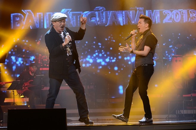 Chiec Vong Cau Hon- Dam Vinh Hung & Tran Tien hinh anh