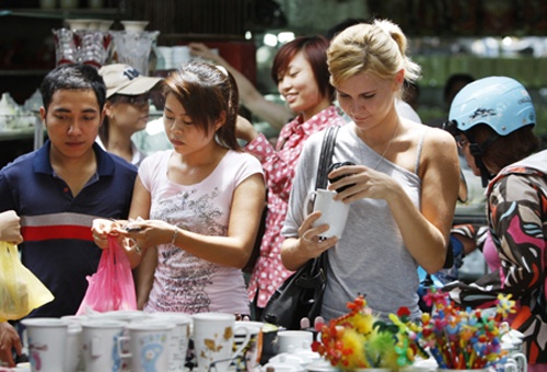 Gia tour giam cao nhat toi 5.000.000 dong hinh anh