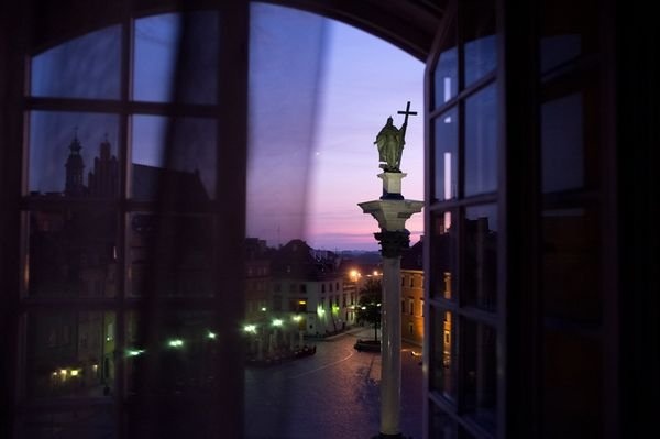 Bức ảnh “Những tia sáng đầu tiên ngày mới” của Sisse Brimberg và Cotton Coulson đăng trên tạp chí năm 2013.