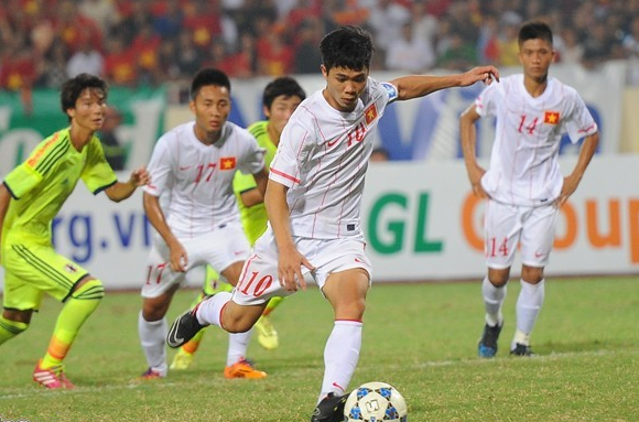 'Viet Nam khong thieu thien tai bong da' hinh anh