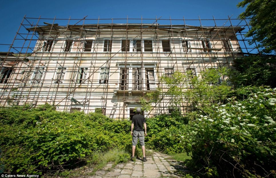  Nhiều người đã bị chôn vùi, thiêu sống hoặc bị bỏ mặc cho đến chết một cách oan ức. 