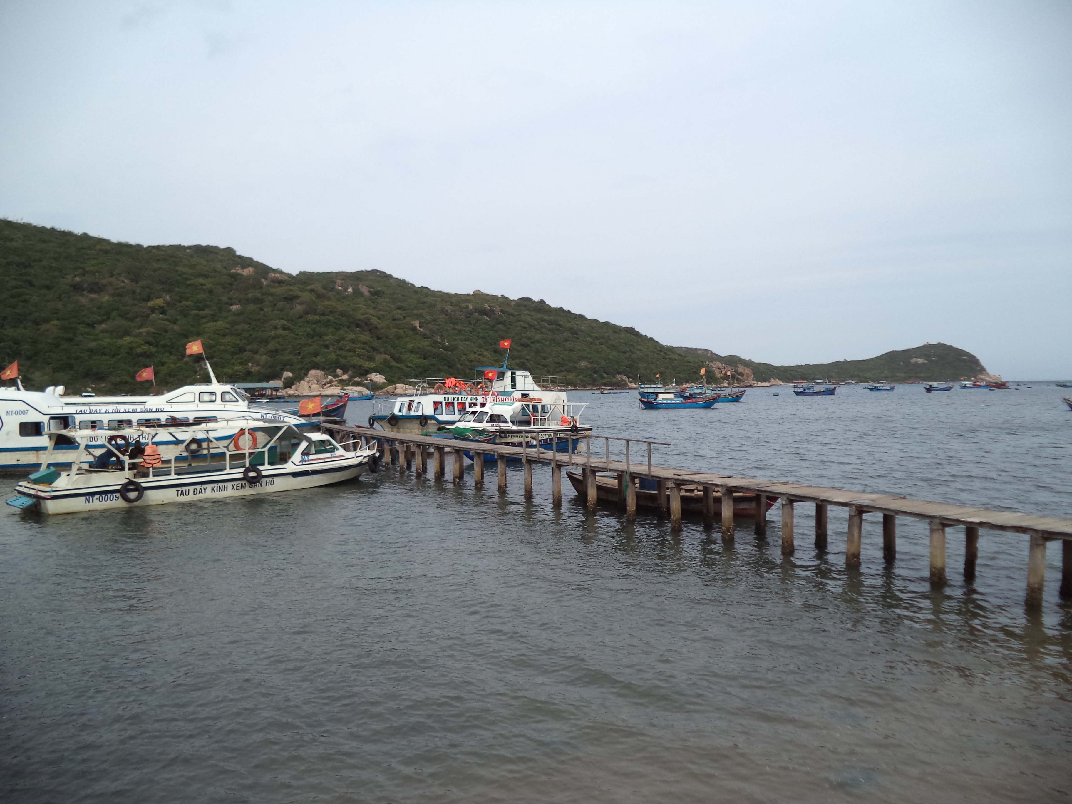 Tới Vình Hy rồi.