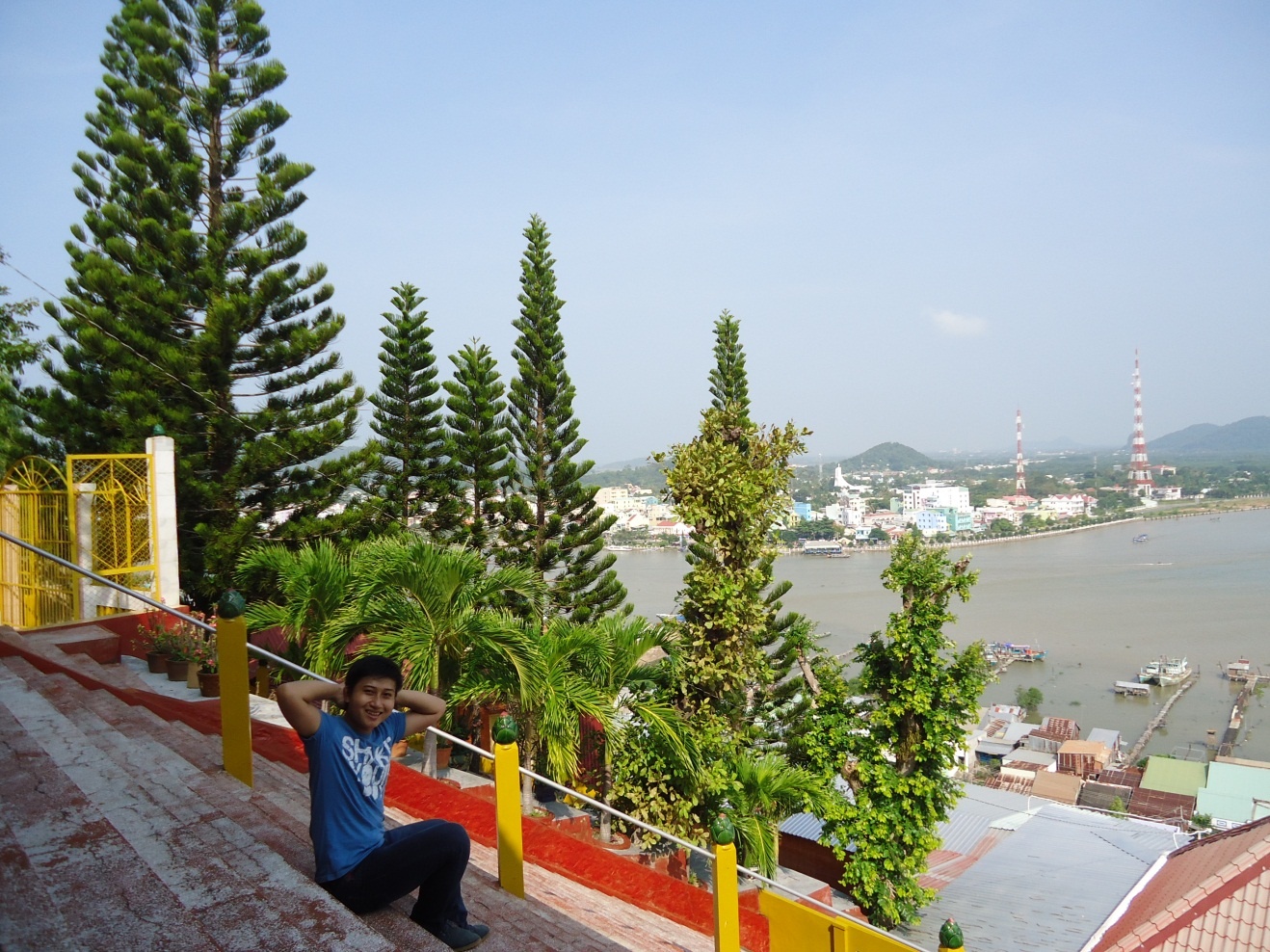 Co mot Ha Tien doc va dep hinh anh