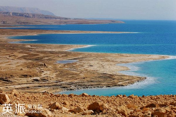 Biển Chết: Từ lâu chịu sự nén ép của bán đảo Ả Rập, đại lục châu Phi và đại lục châu Âu, diện tích của Biển Chết ngày càng bé lại. Ngoài ra, hiện tượng khí hậu toàn cầu nóng dần làm cho tốc độ bốc hơi của bề mặt nước tăng nhanh. Cứ đà này, không thể không loại trừ khả năng nước trong Biển Chết sẽ khô cạn. 