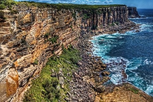 Thiet mang khi treo vach da xem mat troi moc hinh anh