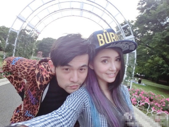 Vi sao Chau Kiet Luan chon London de cau hon hinh anh