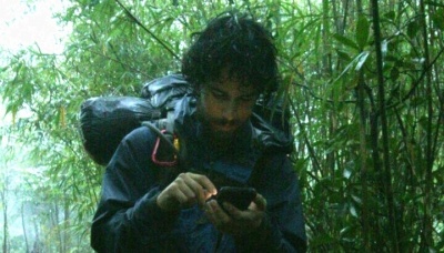 Dung may dinh vi tim thay khach Tay trong vuon o Hoang Lien hinh anh