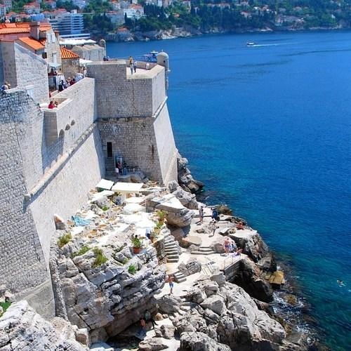 8 bar la nhat the gioi hinh anh