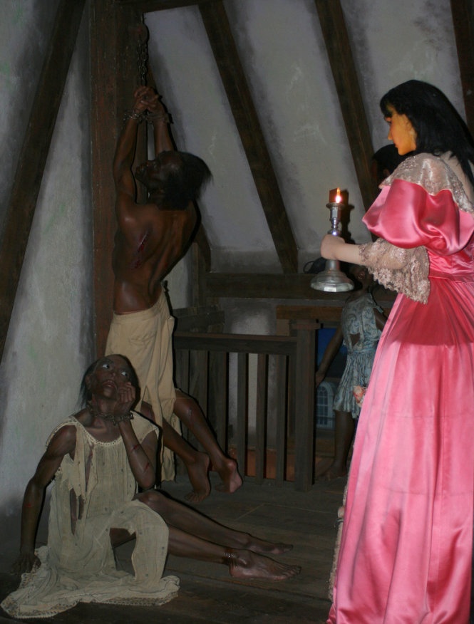 Tái hiện cảnh những nô lệ bị hành hạ tàn khốc trong ngôi nhà của đôi vợ chồng LaLaurie, một trong những nơi ám ảnh nhất New Orleans - Ảnh: flickr