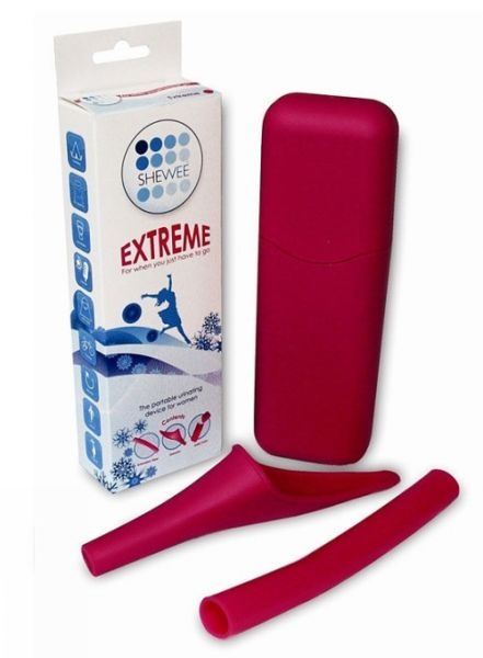 6. Dụng cụ đi vệ sinh đứng cho phái nữ: Phụ nữ đi ra ngoài ngại nhất là lúc cần đi vệ sinh mà lại không có chỗ. Dụng cụ này giúp cho du khách nữ dễ dàng vệ sinh 