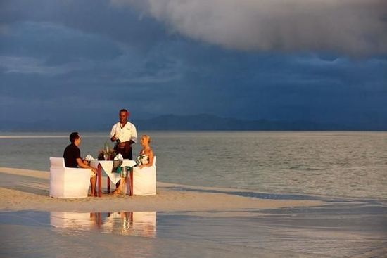 Dùng bữa tiệc dã ngoại kiểu 