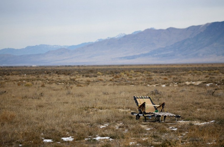 Lúc Roner bay trên không là ngồi trên chiếc ghế nằm này. 