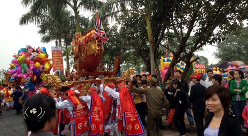 12. Lễ hội Chùa Keo. Ảnh vietnamnet.