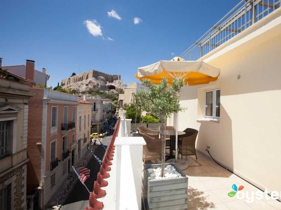 Sự thật: Có vẻ thì Acropolis không gần như ảnh quảng cáo.