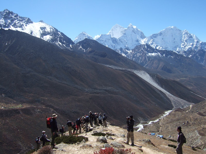 Bi kip du lich bui tu Viet Nam den Nepal hinh anh