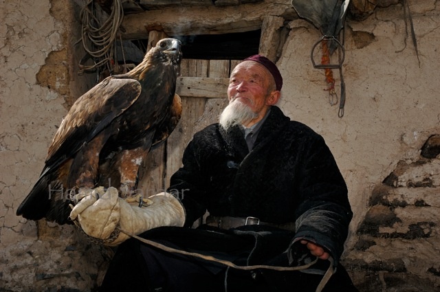 Mặc dù, họ xem nơi đây là nhà của mình, nhưng họ sẵn sàng chia sẻ với các loài động vật hoang dã sống cùng.