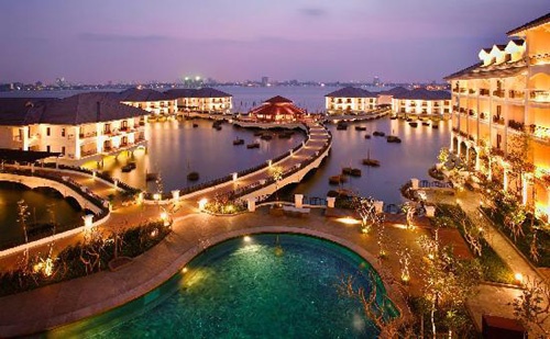 13 khach san sang nhat Ha Noi hinh anh