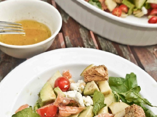 Salad thanh mat cho ngay nong hinh anh