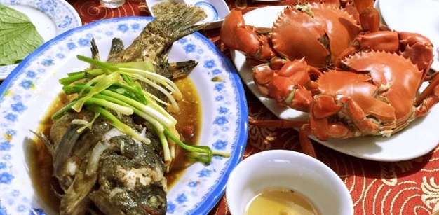 Thuong thuc hai san ngon, gia re o Quy Nhon hinh anh