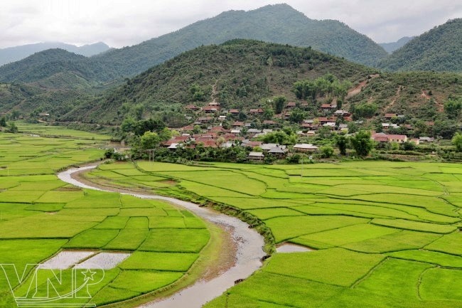 Ve dep Pung Hon, truyen thuyet noi thuong nguon song Ma hinh anh