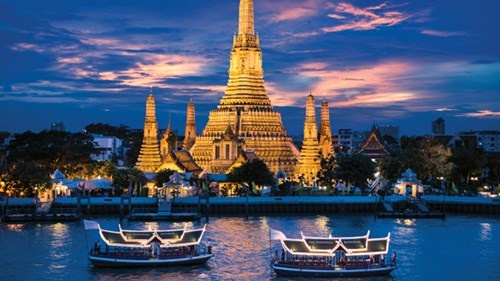 Bangkok về đêm.