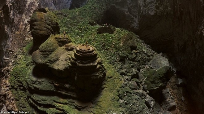 Bo truong Hoang Tuan Anh: Quang ba Son Doong tai Singapore hinh anh