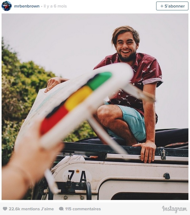 10.	@mrbenbrown: Cho dù bạn có mơ ước được thám hiểm trên dãy núi Alps hay ngồi xe chó trượt tuyết ở Canada, thì Ben Brown sẽ đảm bảo điều ấy cho bạn. Instagram của anh thể hiện rõ quan điểm “sống cho ngày hôm nay”, trong khi anh cùng những người bạn cùng nhau vui vẻ khám phá thế giới. Theo dõi tài khoản của Ben sẽ cho bạn nguồn cảm hứng để thử thách bản thân trong mùa hè này, và tạo ra những kỷ niệm khó quên cùng bạn bè của bạn.