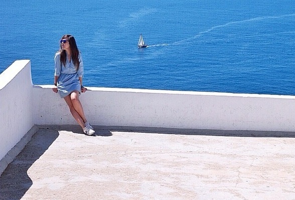 12 tai khoan Instagram khien ban muon xach balo len va di hinh anh