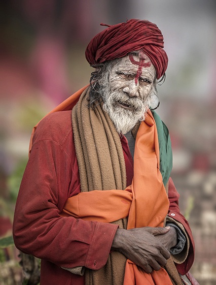 Hình ảnh một cụ già tại thành phố Vanasari.