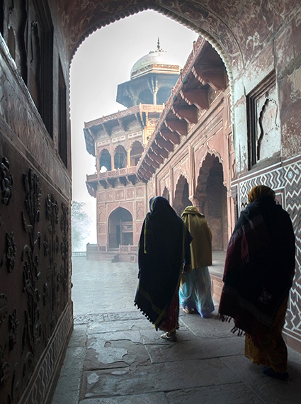 Những công trình bên trong khu đền Taj Mahal, thành phố Agra.