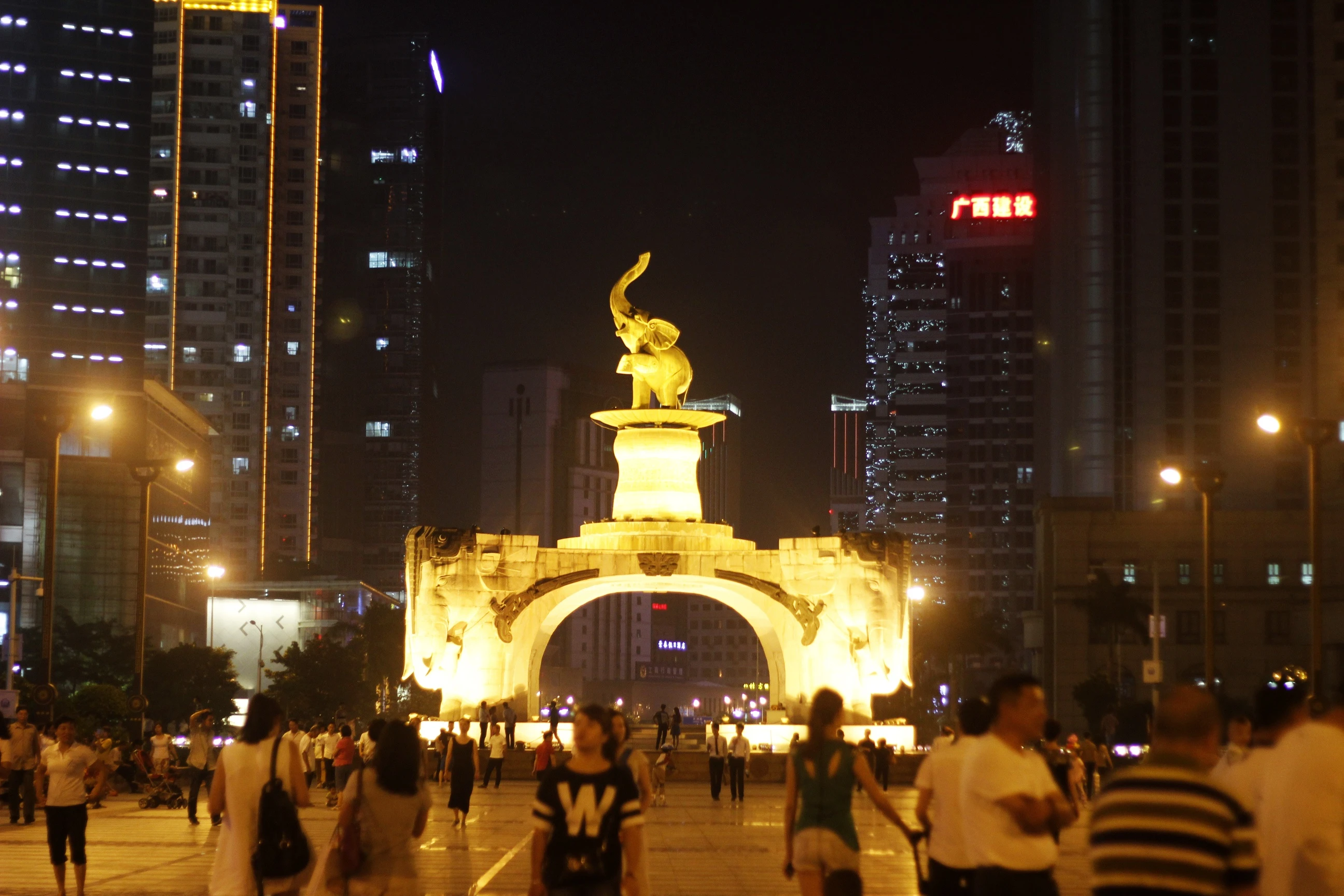 Tên gọi “Ngũ Tượng” bắt nguồn từ câu chuyện xưa. Ảnh: Lynn Đỗ.